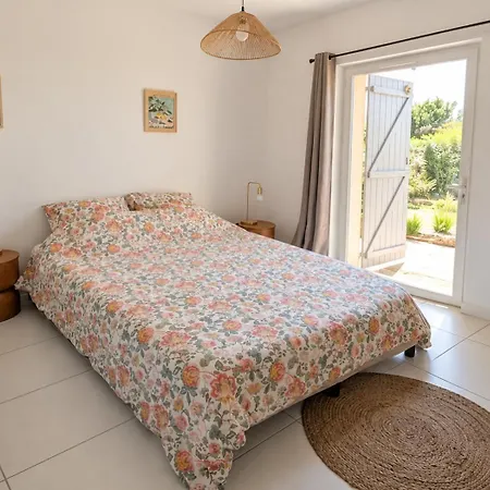 Maison Renovee Avec Jardin Prive Et Parking, Au Coeur D'angouleme *